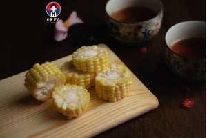 Corn (6 pcs)